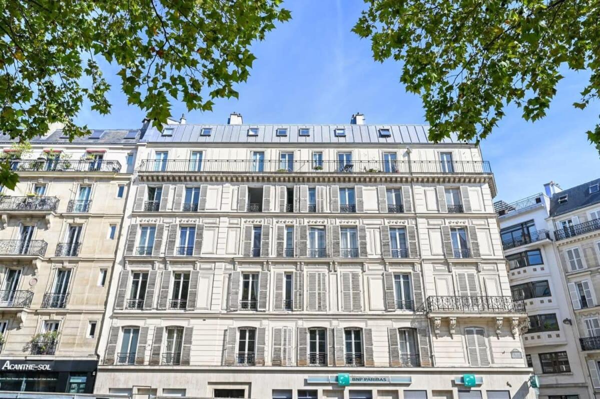 1Br Champs-Elysees - Cityapartmentstay Париж Екстериор снимка